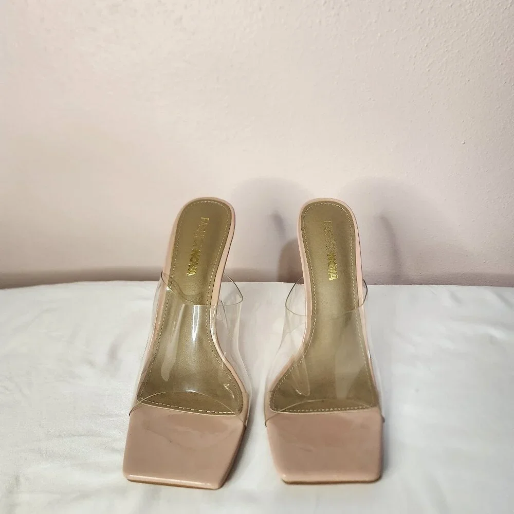 Fashion Nova Transparent Stiletto 4" Heels Beige Nude Bottoms Size 9 - Picture 2 of 9